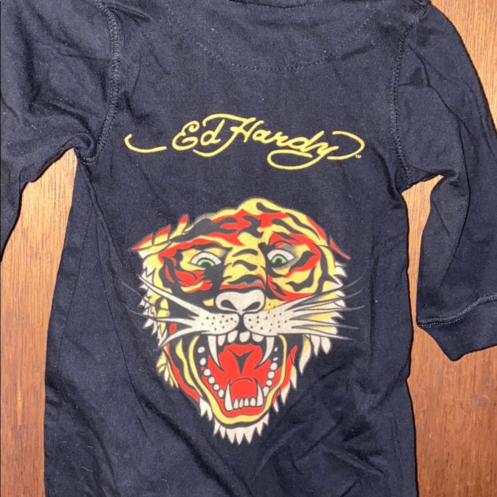 Ed Hardy Baby Onzie - Picture 3 of 5